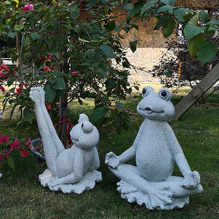 Wholesale resin Yoga Frog for Garden decoration Statues Boat Pose Frog garden frog statue