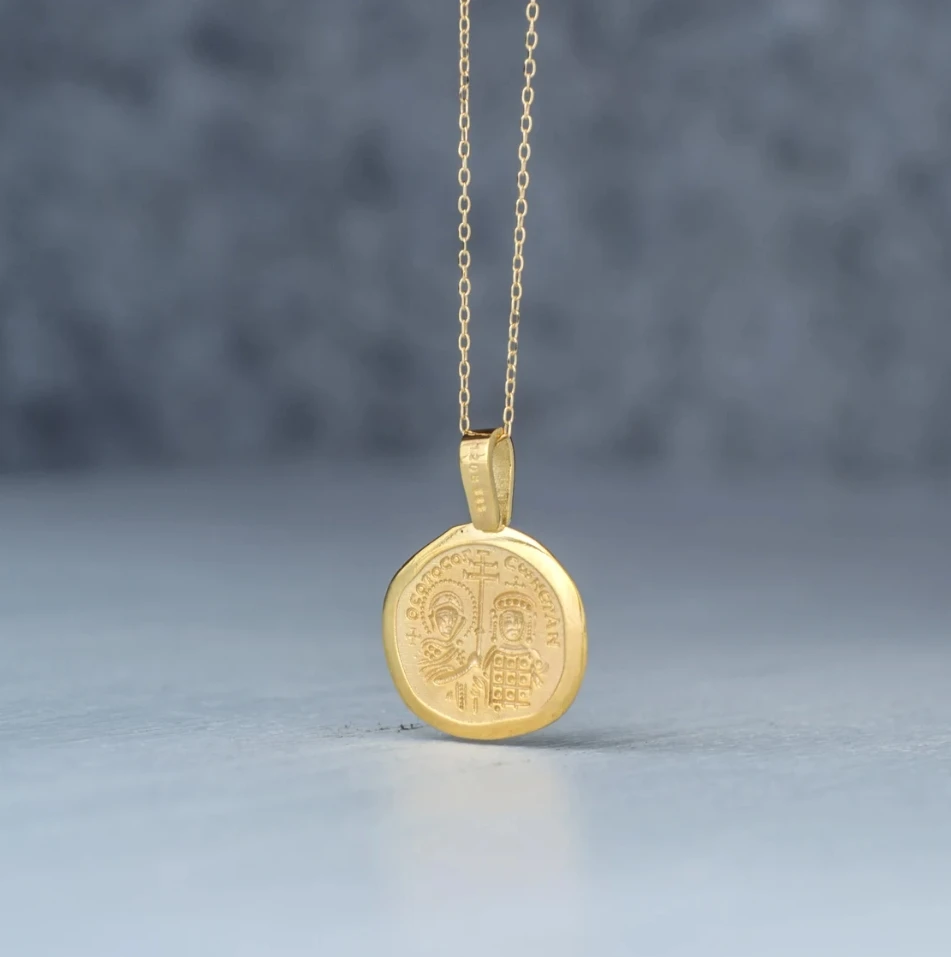New Design Stainles Steel 18k Gold Plated Constantine Coin Pendant Modern Byzantine Cross Icxc Nika Necklace