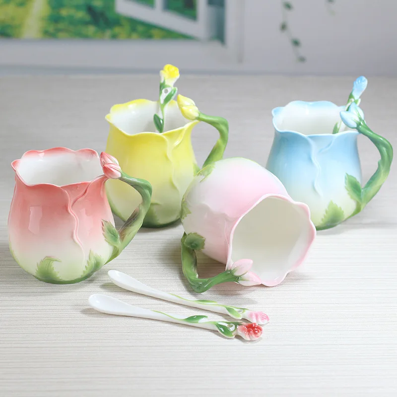 Creative large capacity exquisite rose shape aesthetic ceramic coffee gift mug