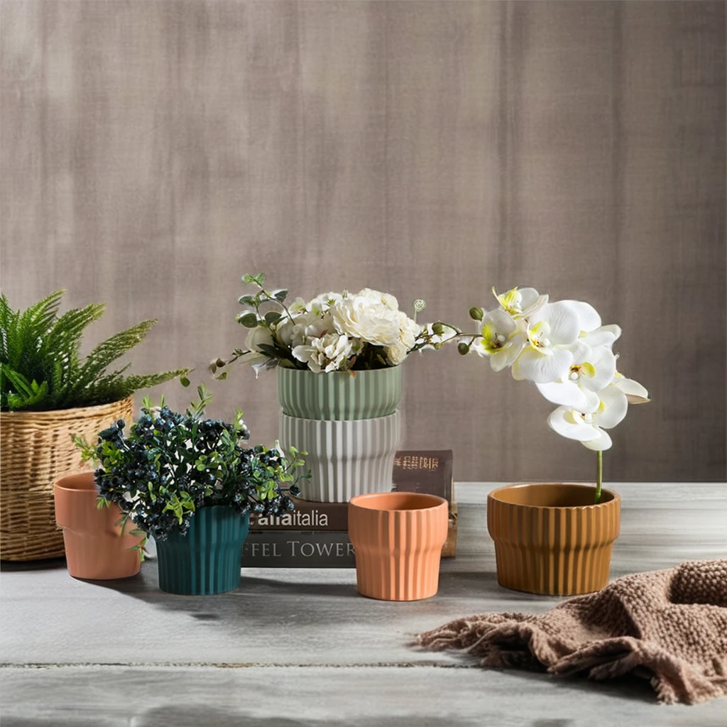 High Quality Vintage Design Ceramic Flower Pot for Home Office Pack of Garden Pots with Green Plant for Hotels Bulk Packed
