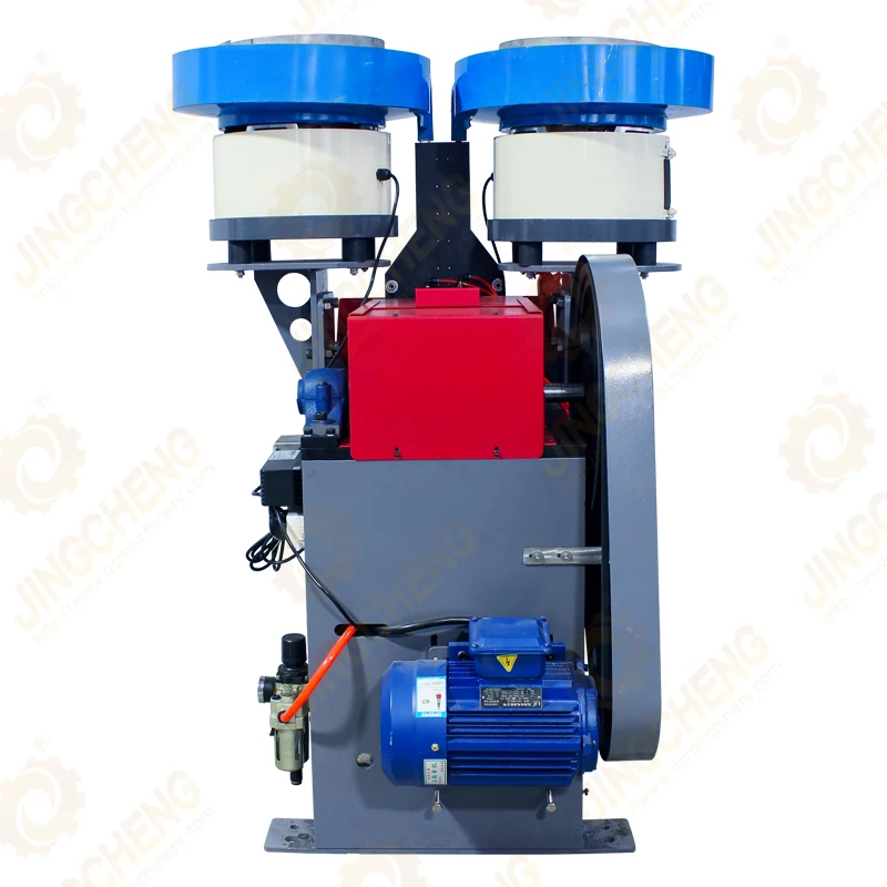 Automatic eyelet making machine