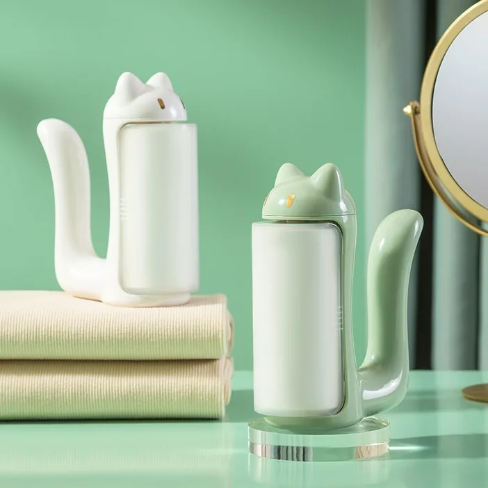 Multifunctional Household Roller Brush for Cleaning Sofa Beds Carpet Clothes Pets Dust & Garbage Removal Lint Rollers & Brushes