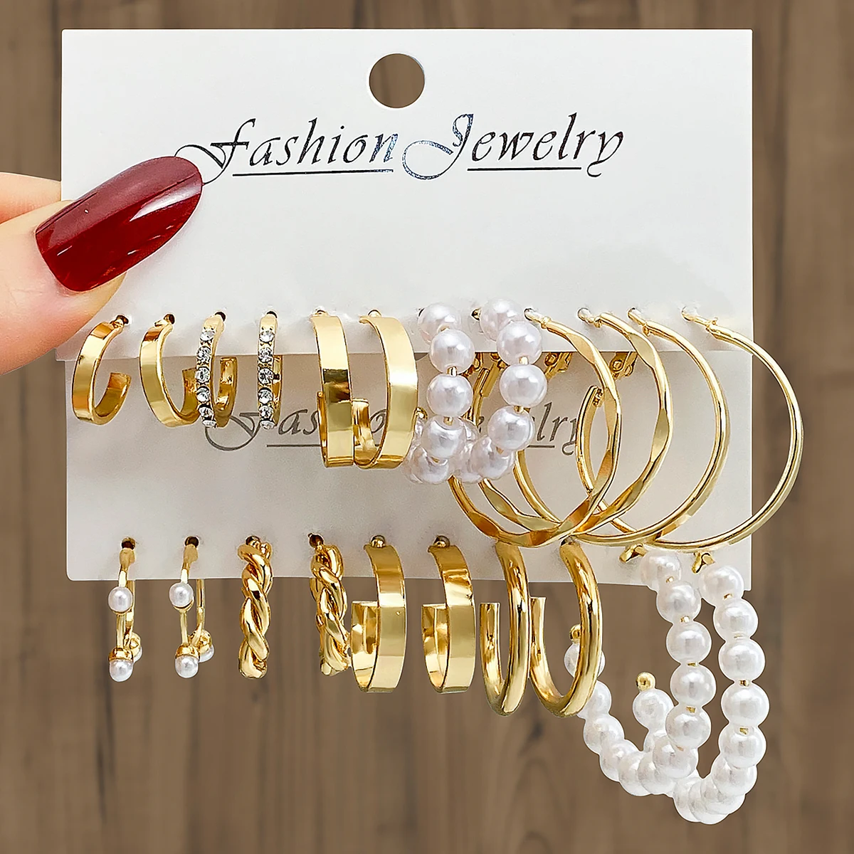 Custom 2024 New Trend Gold Pearl Metal Silver Plated Drop Earrings Heart Butterfly Hoop Earrings Set for Women Jewelry Gift