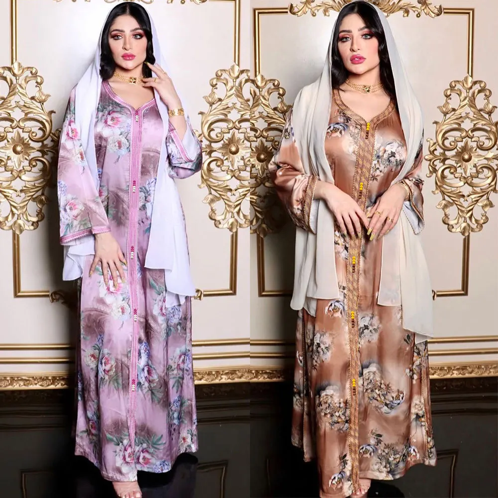 U.Chic 2023 New Fashion Muslim Abaya Dubai Islamic Clothing Floral Designs Muslim Woman Dress