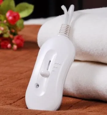 Rapid heating machine washable heating blanket fleece blanket