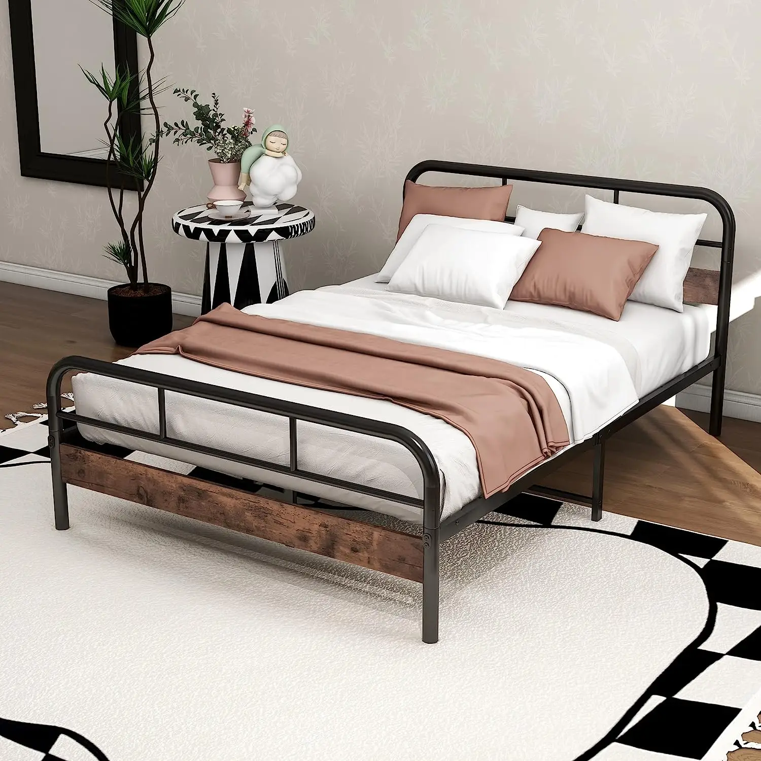 China factory develop new wood slats headboard footboard double queen size metal iron bed