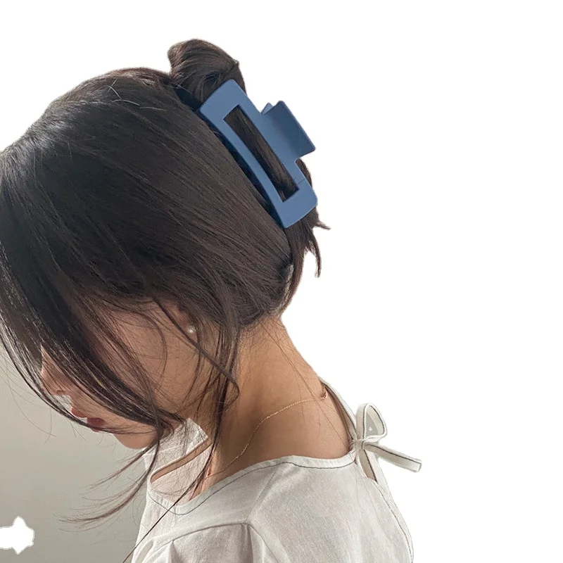 Hot Sale New 12 Colors Large Matte Plastic Hair Clamps Claw Clip Big Trendy Pastel Rectangular Resin Hair Clip Claw  Women Girls