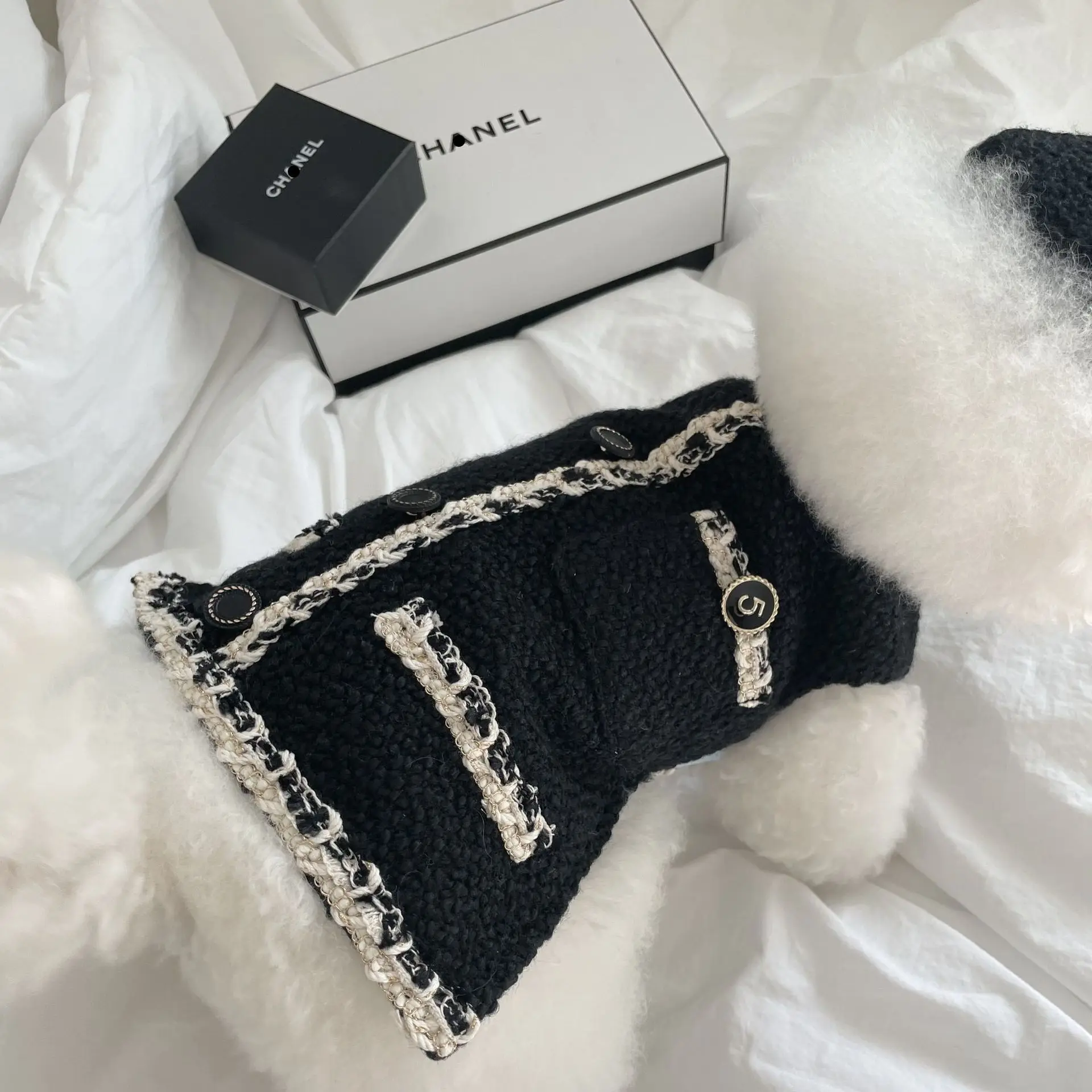 Luxury Designer Style French Bulldog Teddy Schnauzer Puppy Dog Dress Korean Pet Clothes Sexy Lady Dog Fancy Dress