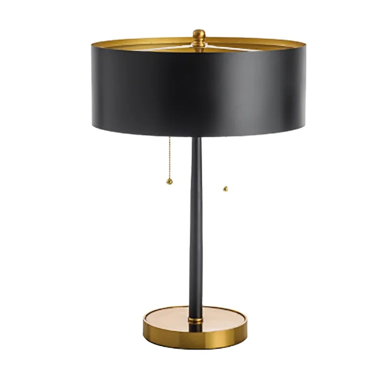 Металлическая прикроватная лампа в стиле пост-модерн из кованого железа модный роскошный светильник для гостиной спальни кабинета настольная