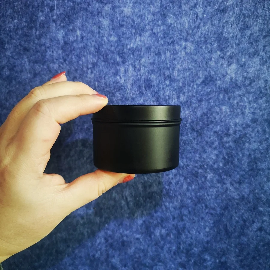 Christmas Wholesale Luxury Round Metal Matte Tins Candle 2OZ 4OZ 8oz Empty Container Candle Tin Box