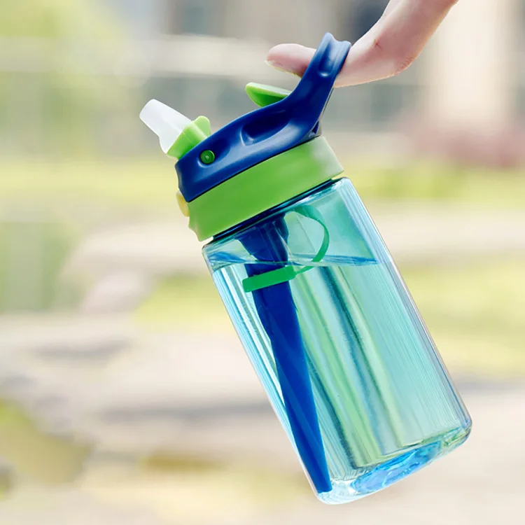 2021 new style 450ml plastic kids bottle feeding Portable cups With Straw Drinking Bottle with Handle