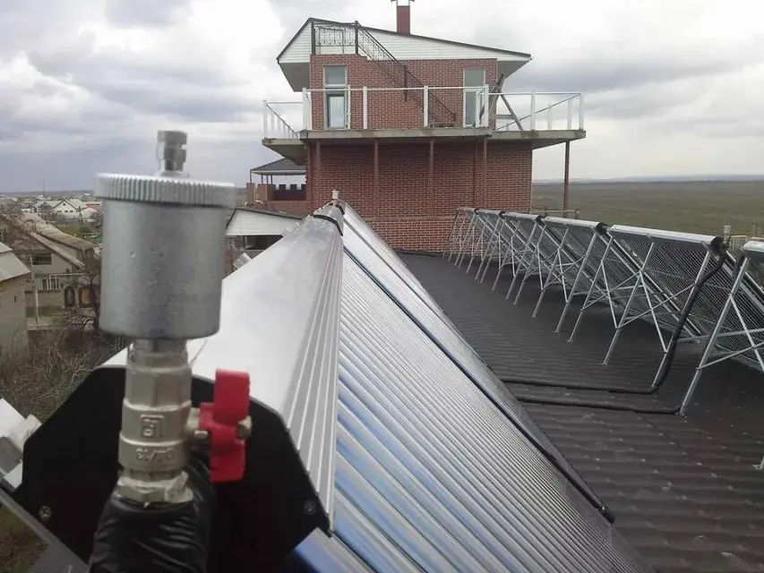 Highest Power Output Patented Fast Assembly Cpc Reflector Vacuum Tube Solar Collector (shc)