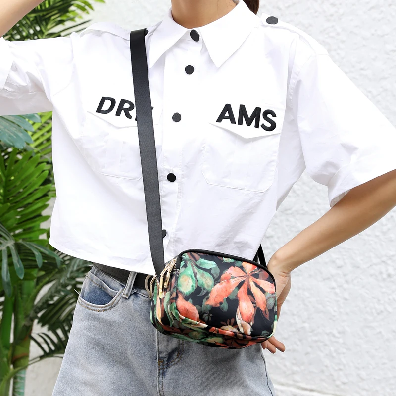 Wholesale Casual Outdoor Versatile Women  Mini  Messenger Bag Waterproof Nylon Tote Handbags Shoulder Bag