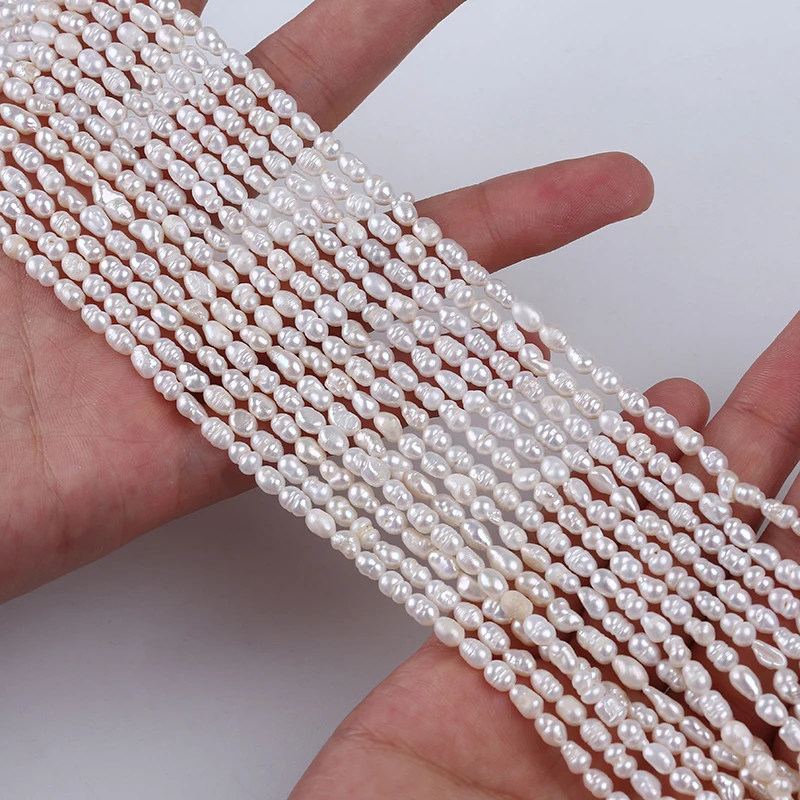 Wholesale 4-5mm Natural White Rice Freshwater Pearl Strands