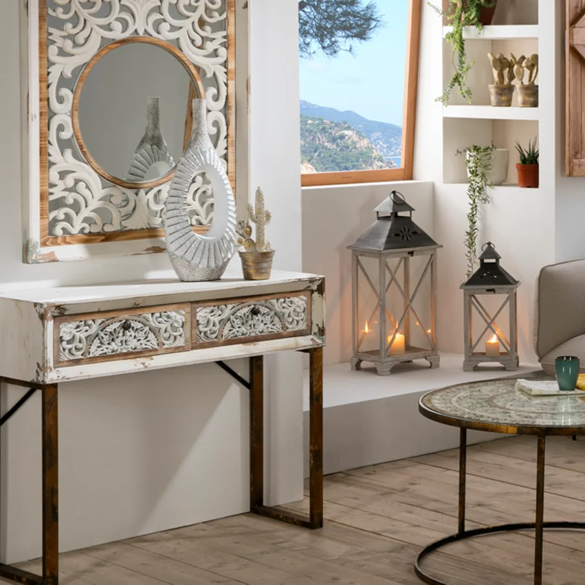 OEM manufacture 4 door storage for living room furniture solid carving home cabinet  Antique Wood cabinet