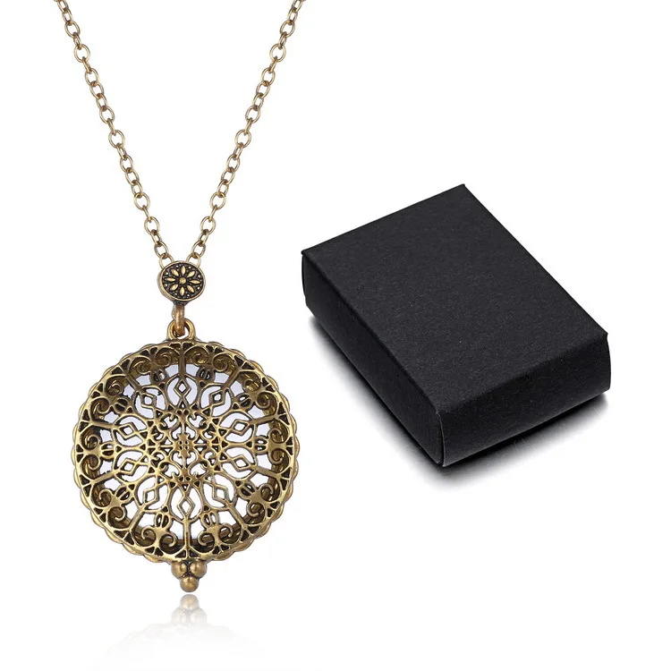 Hollowing Magnifying Glass Necklace Ornate Filigree Silding Top Magnet Drop Pendant Retro Sweater Jewelry