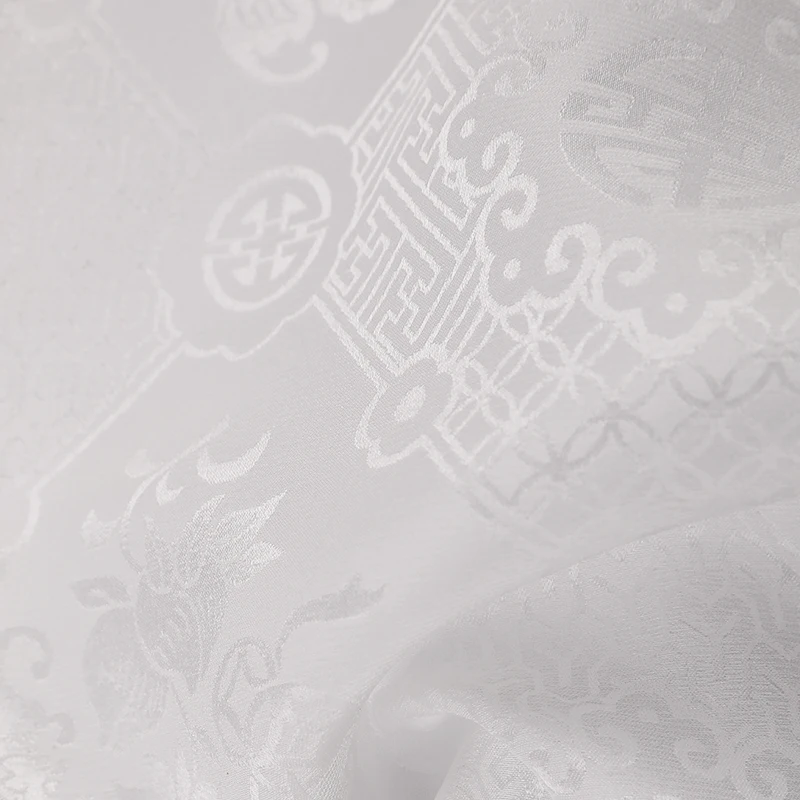 Wholesale China Silk Rhombus Plaid Jacquard White 114cm 100% Silk Fabric for woman