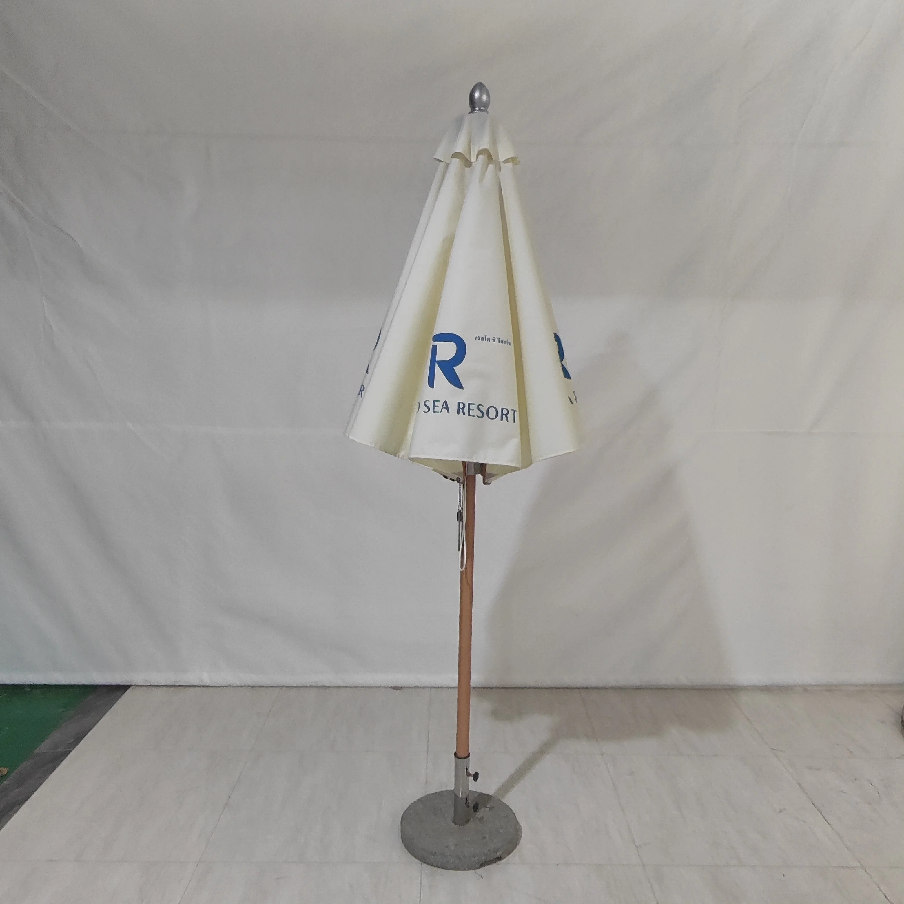 parasols umbrellas outdoor for restaurant led balinese parasol mini  professional  uv parasols furniture umbrella