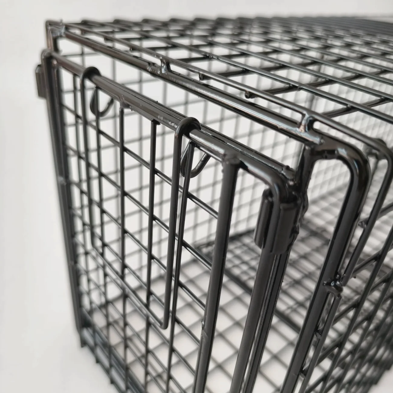 Pest Control Automatic High Quality  Best Seller Wholesale Humane Live Animal Trap Cage Rabbits Trap Dog Fox  Cage Trap