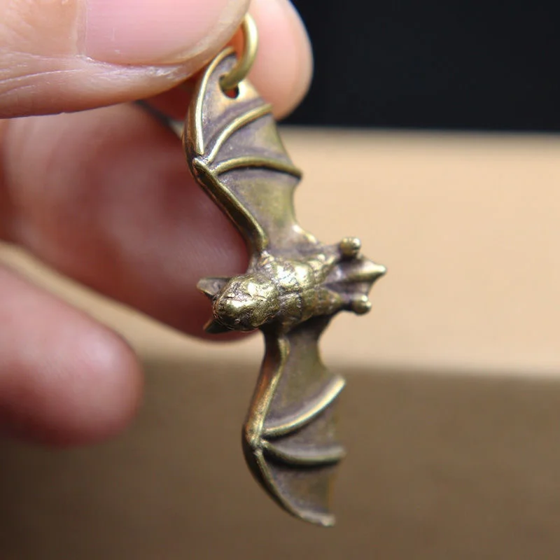 Custom Vintage Creative Micro Engraved Brass Solid Bat Keychain Pendant