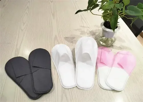 New Type Ultrasonic Eco-Friendly  Machine For Making Hotel Slipper/Machinery For Making Customize Logo Non Woven Slipper