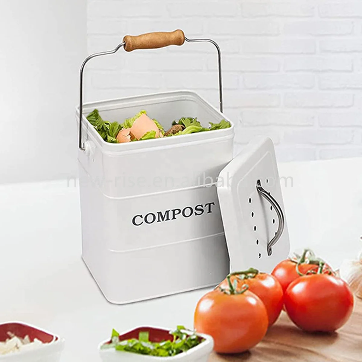 Compost Bin Kitchen Bucket with Handle Counter Odorless Indoor Countertop Compost Bin with Lid