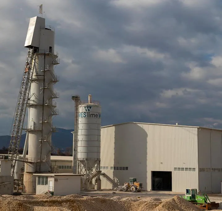 Vertical Shaft Lime Kiln Supplier 100 Tons 200 TPD Limestone Kiln Active Lime Production Line