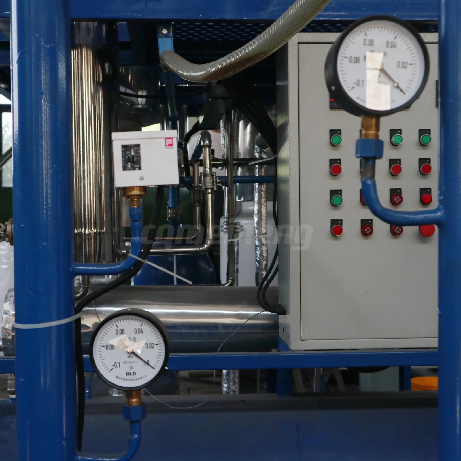 Used motor oil recycling machine with high efficiency to base oil