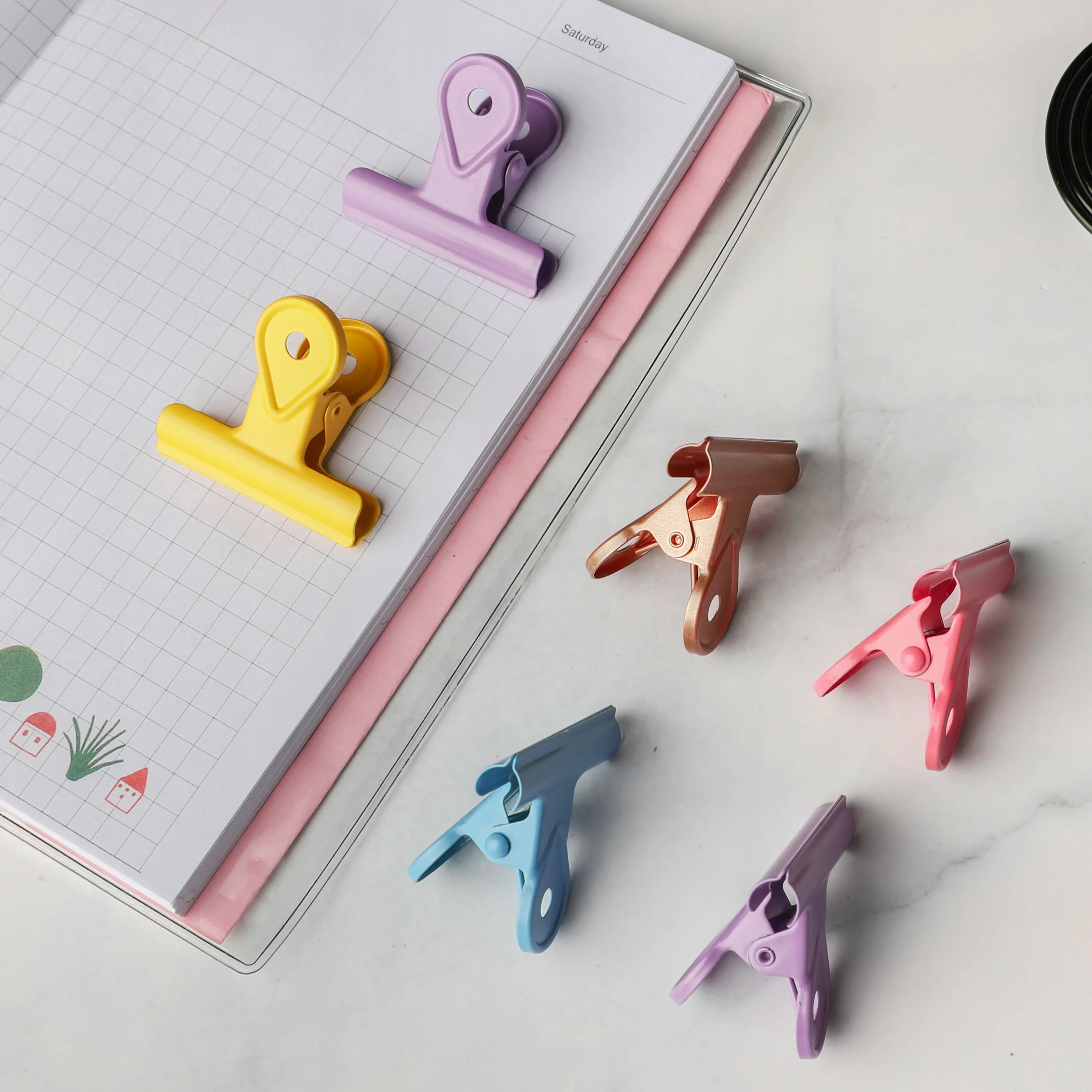 Popular 40mm 50mm wholesale office electroplated brass customised metal bulldog clips