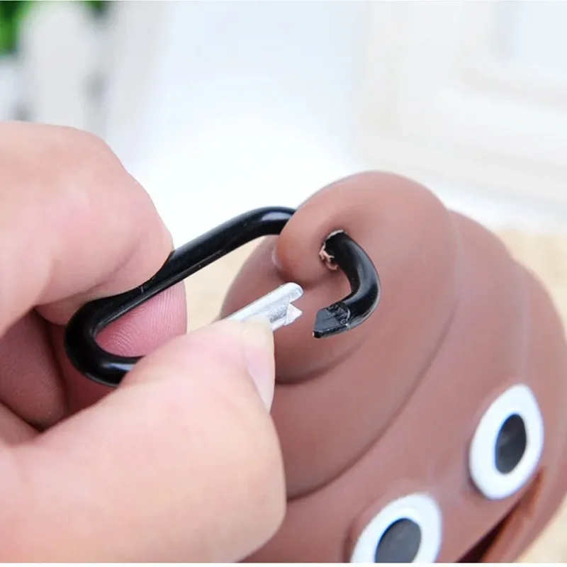 Poop Bag Dispenser Poop Bag Holder Dog Waste Bags Keychain Pickup Poop Tool Pet Accessories Multi Purpose Cleaning Tools Brown