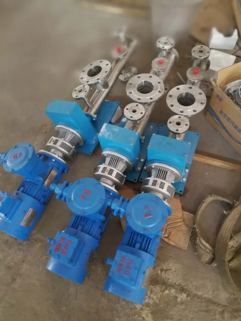 SP-600 Plastic Raw Material Autoloader Plastic powder spring loader plastic powder feeder