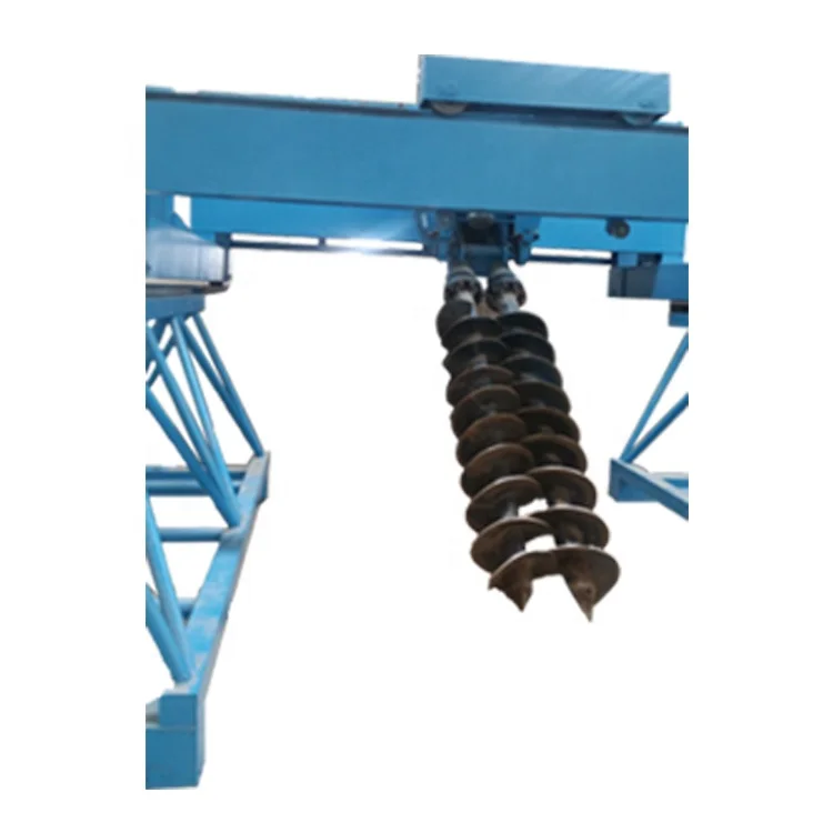 Машина для компостирования отходов куриного навоза к ферментации органических удобрений