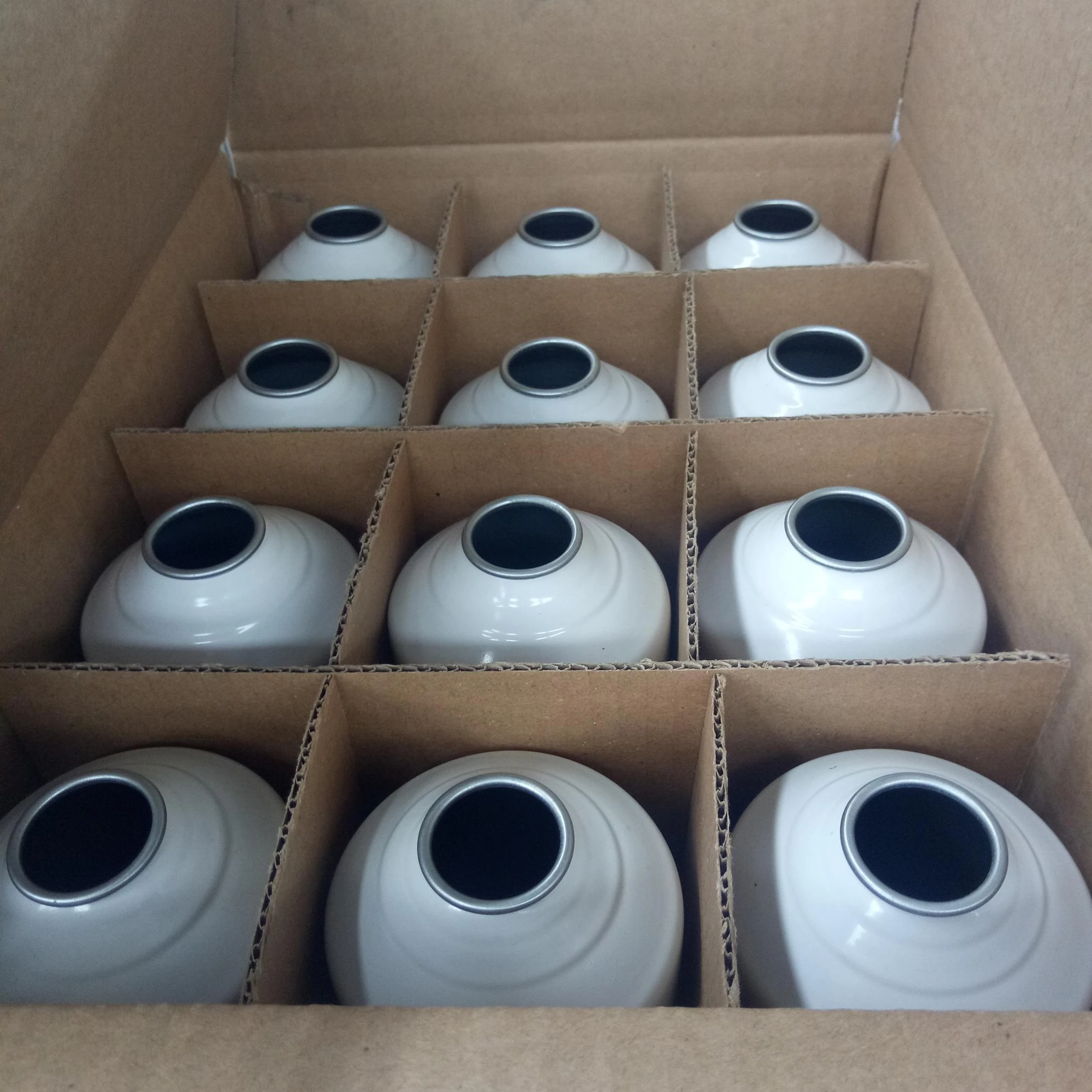 
high purity refrigerant gas R600a gases butane gas from China 