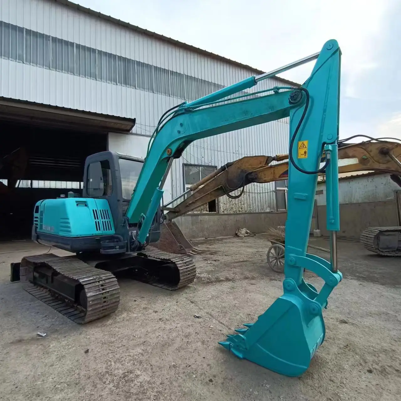 Factory Wholesale Hot Sale Low Price used excavator hy210-7 for hyundai