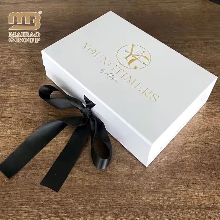 Custom Size And Design Surprise Two-pieces Lid And Base Bow Tie Cardboard Birthday Gift Pink Paper Packaging Box