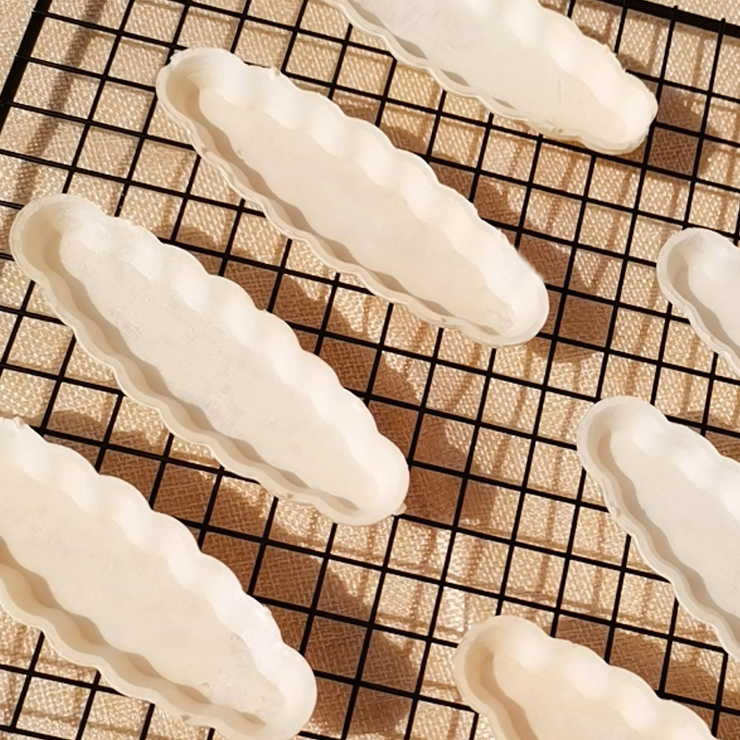 bulk baking materials semi-finished products rice cracker snack small boat shaped glutinous rice shells rice cake