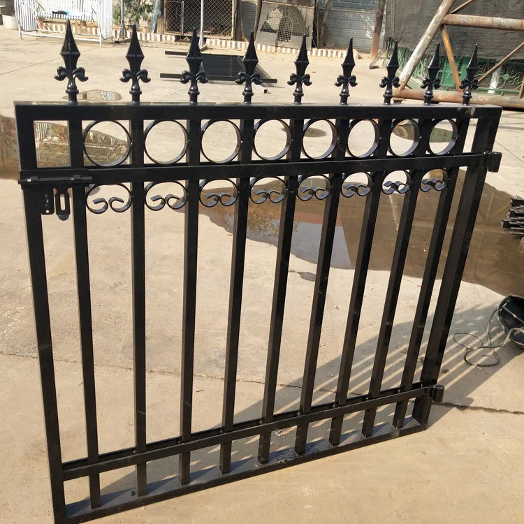 China Supplier Wrought Iron Steel Decorative Metal Fence Panels