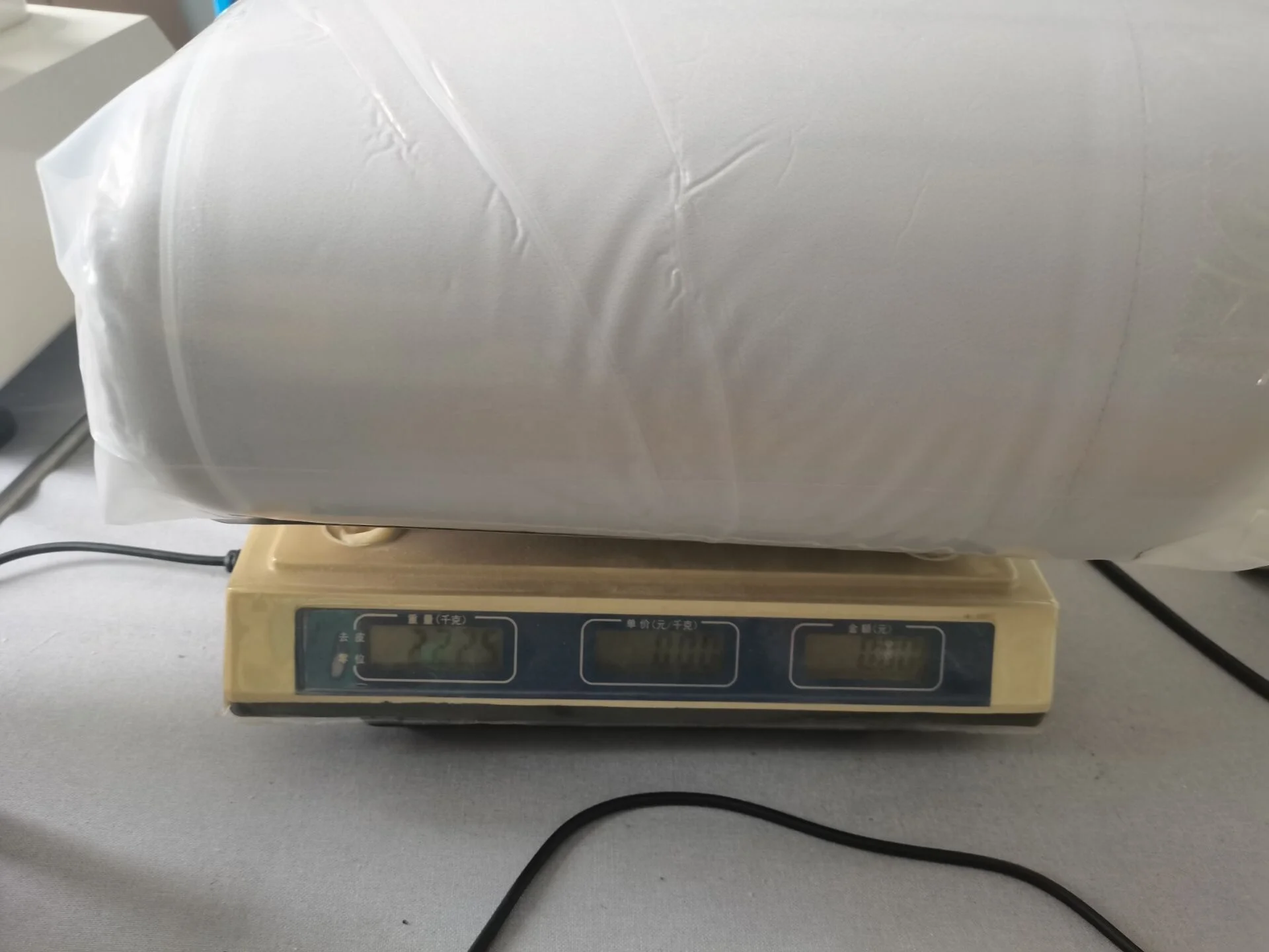 2023 New 100% Polyurethane Visco Elastic customized Memory Foam Wedge Pillow