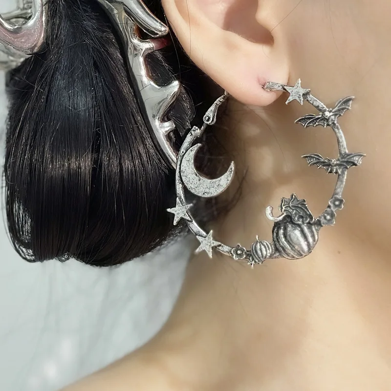 Halloween Cosplay Costume Accessories Halloween Bat Gothic Earring for Women Goth Style Moon Bat Pumpkin Dangling Hoop Earring