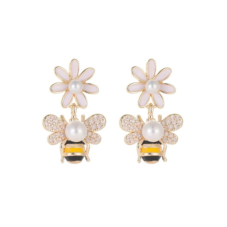 Fresh style Yellow and White Flower With Bee Jewelry 14K Gold Plated Bee Flower Dangle Drop Stud Earrings