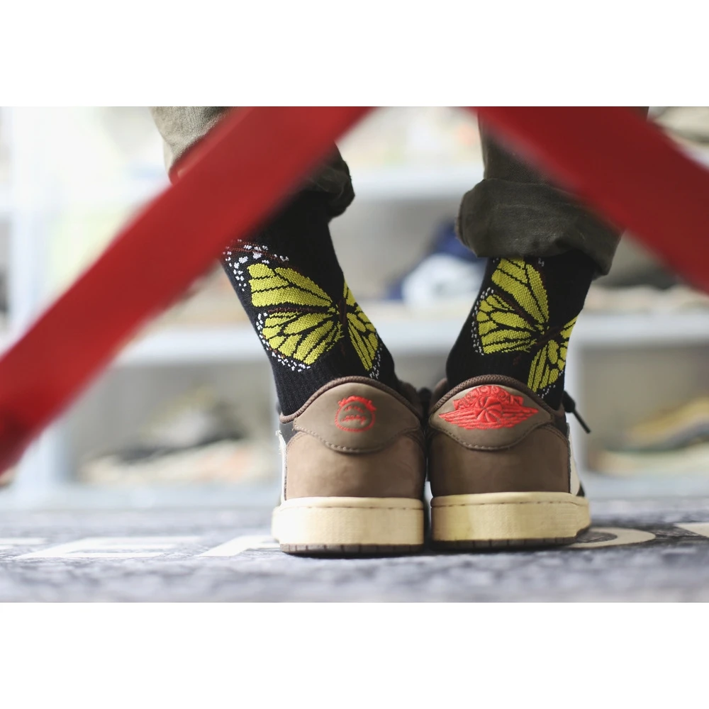 Palm Butterfly Women Socks Angel Cotton Street Sports Socks Men Crew Socks