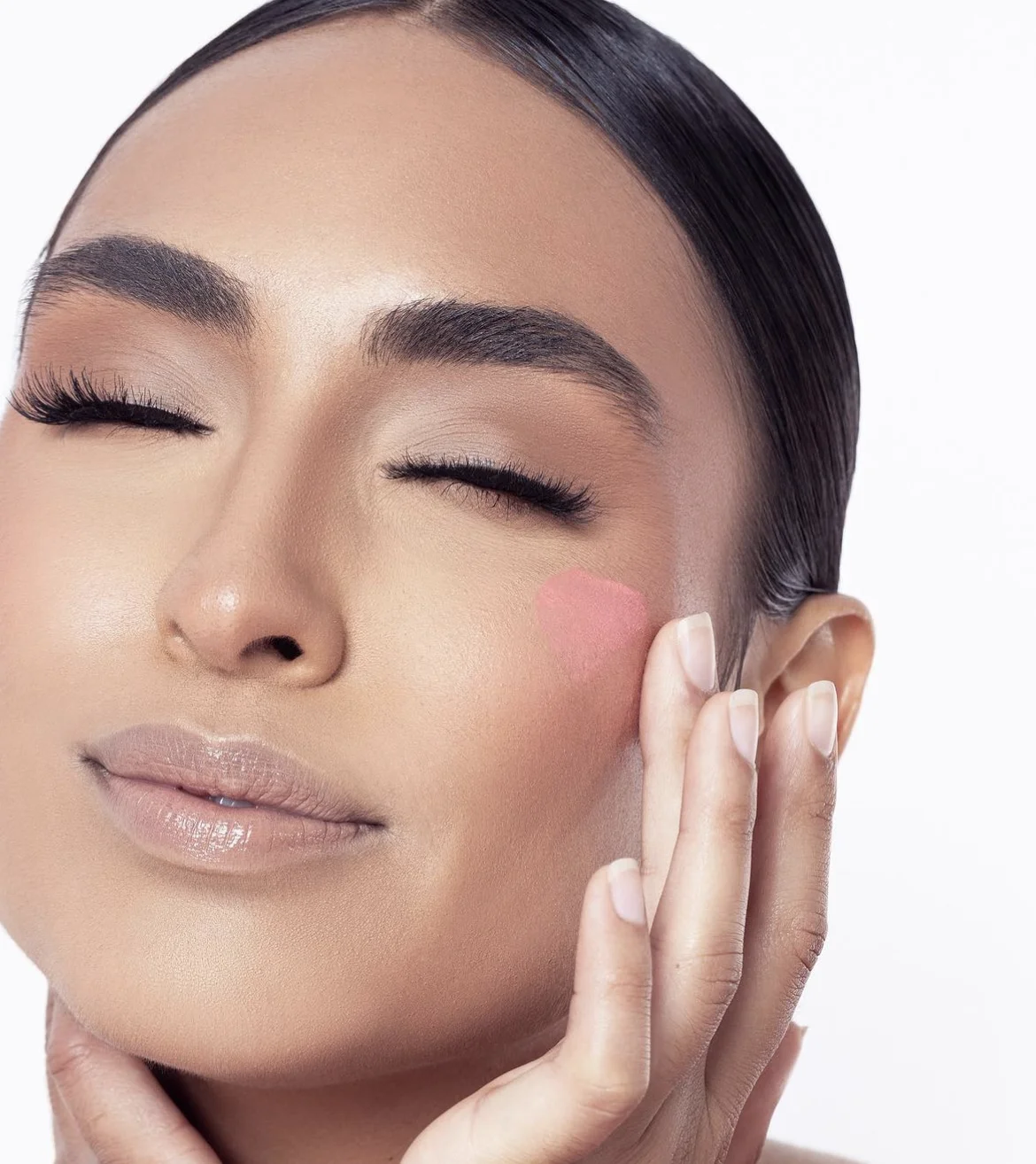 Popular face makeup custom heart shaped tube soft pinch liquid blush private label