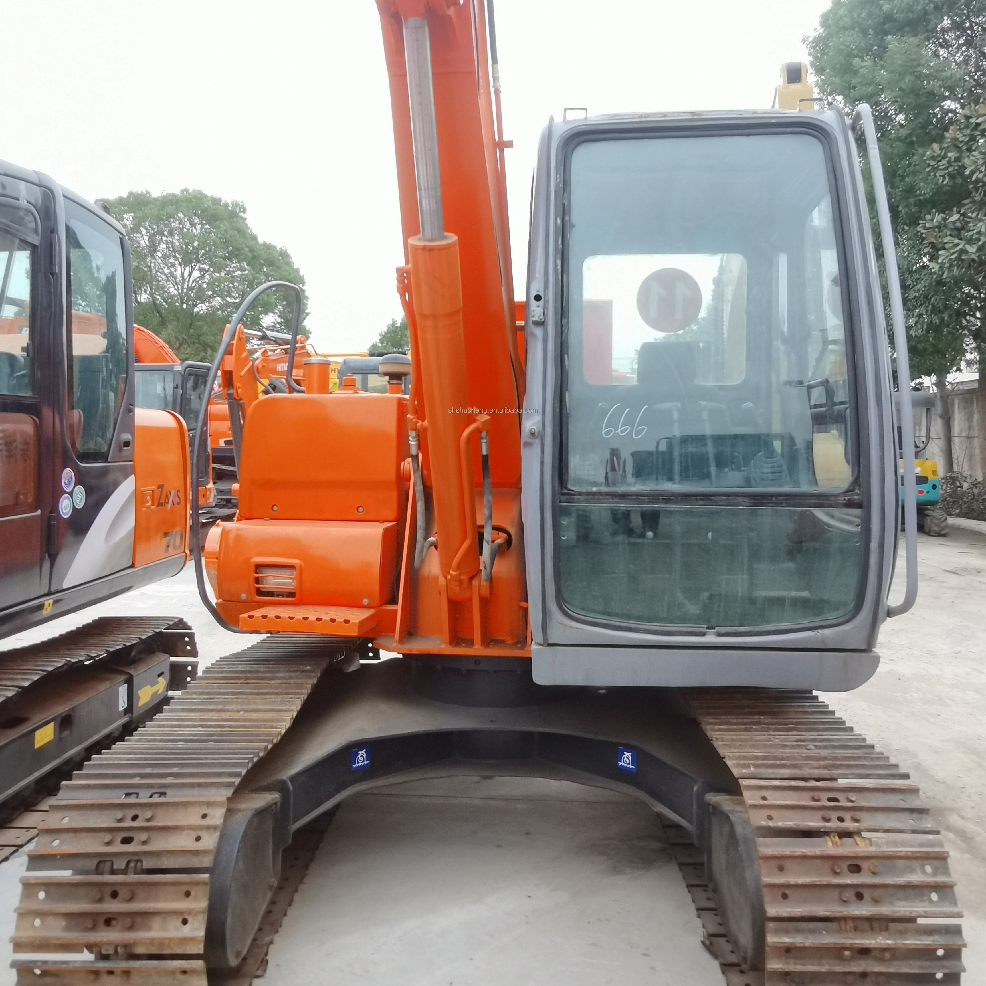 Хорошее состояние б/у экскаваторы Hitachi EX 60-5 6 тонн мини-экскаваторы в наличии на продажу
