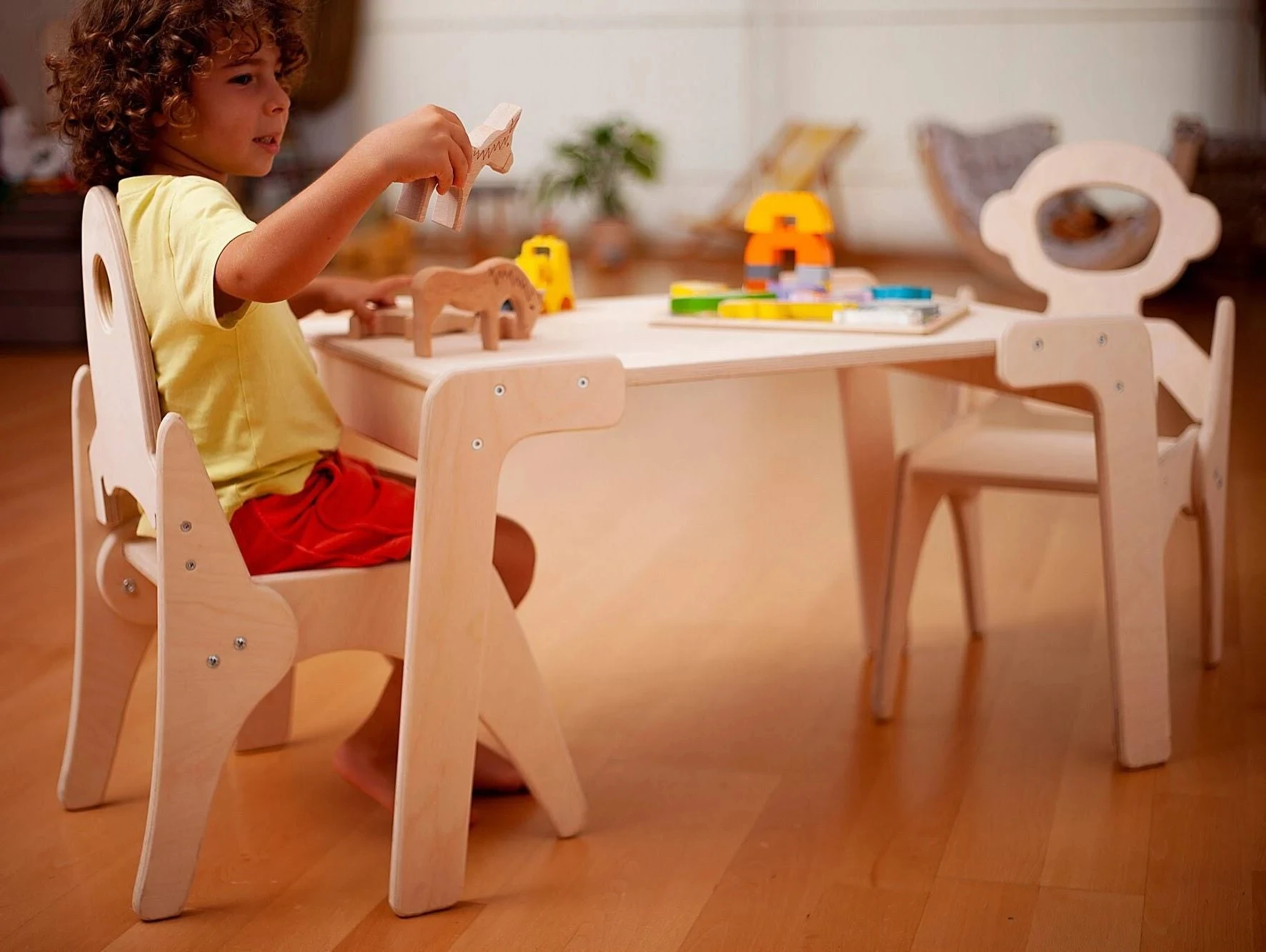 202408 Baby furniture Wooden Kids Chair and Table Set Handmade Toddler Furniture Montessori Kids Table and Chair Set