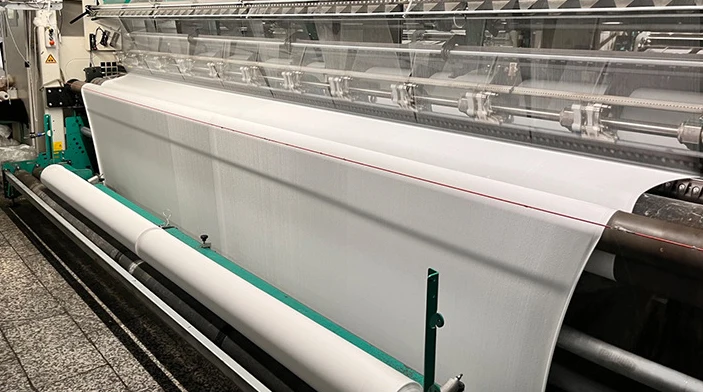 100%P Bird Eye Mesh Fabric 75D72F Wicking Breathable Knitted Quick Dry Net Fabric for Jersey or Lining