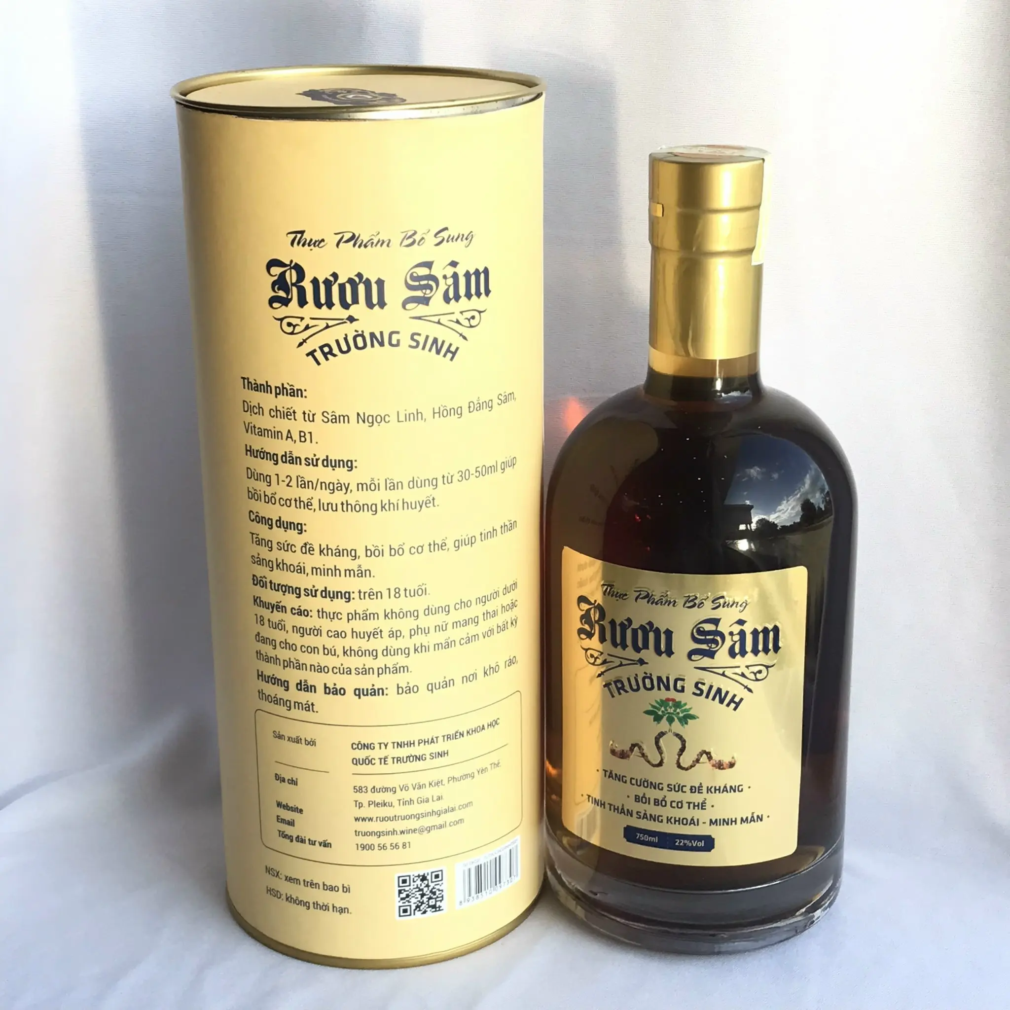 Truong Sinh Ginseng Whisky Bottle With Alcoholic Beverage Grains And Herbs
