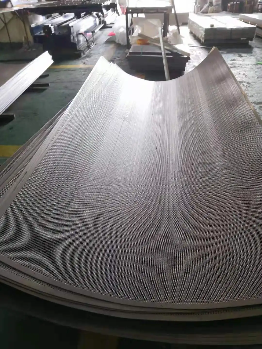 304 stainless steel perforated sheet Galvanized expanded metal mesh Perforated screen perforated metal expanded metal mesh