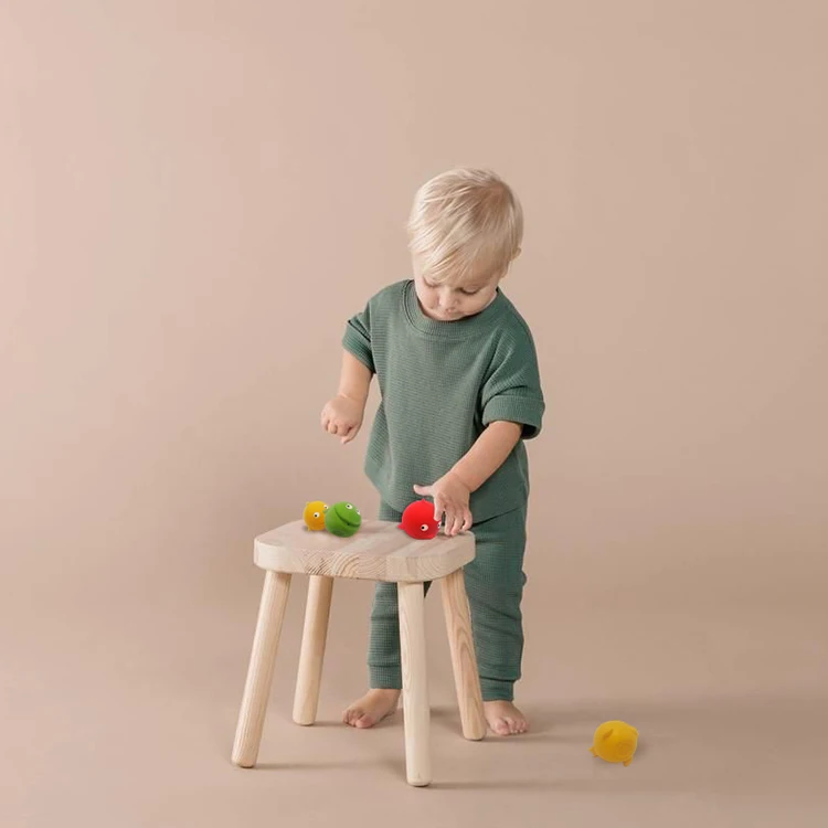 0-6 Years Old Soft Three-color Emotional Stress Relief Fish Natural Teething Glue Baby Toy