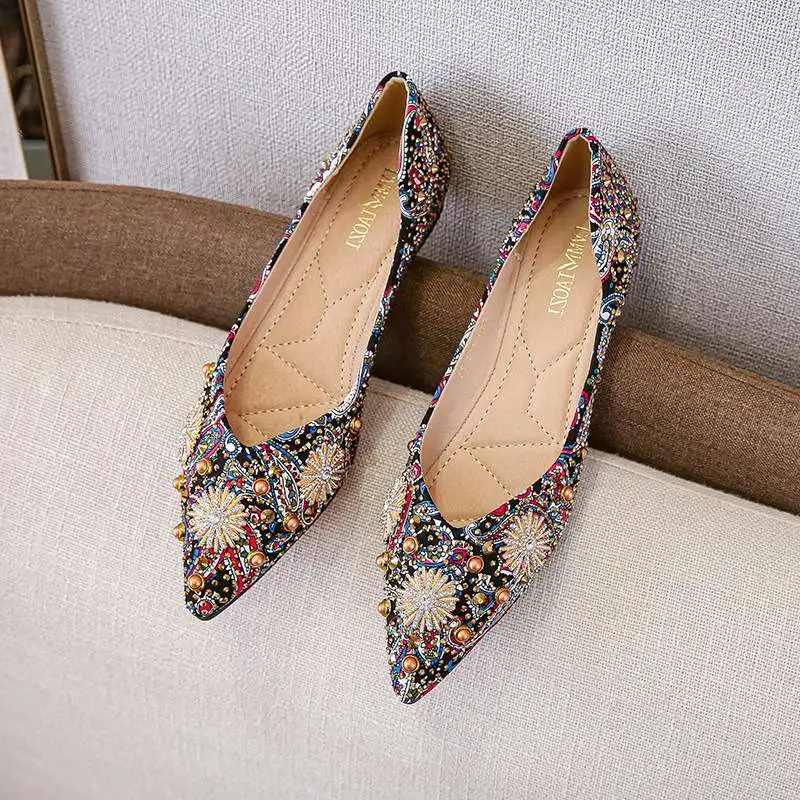 Retro Hot Selling Pantufla Loafer Slippers Luxury Diamond Rhinestone 2024 Ladies Pumps Flat Shoes