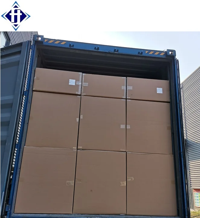 loading goods picture